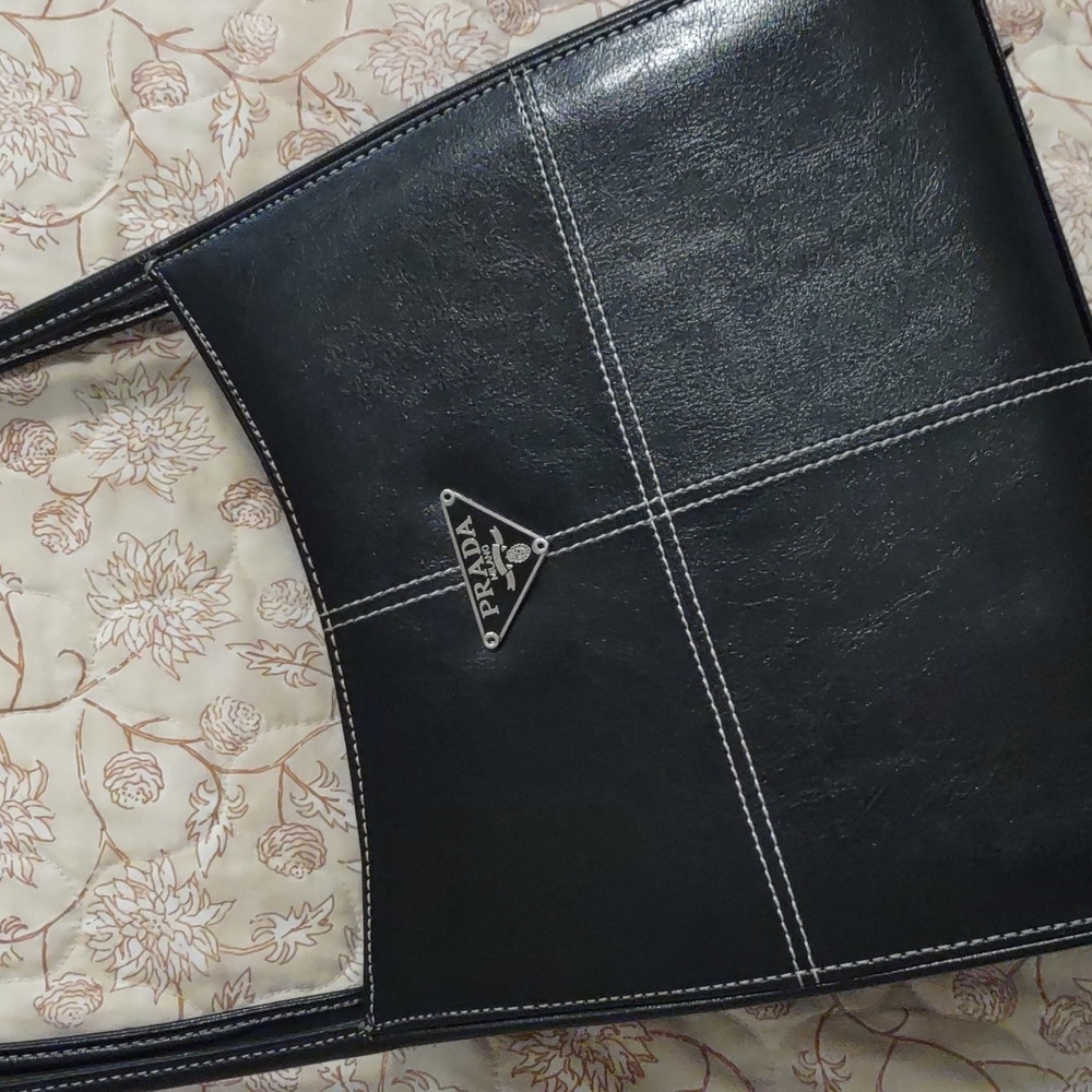 Shoulder bag